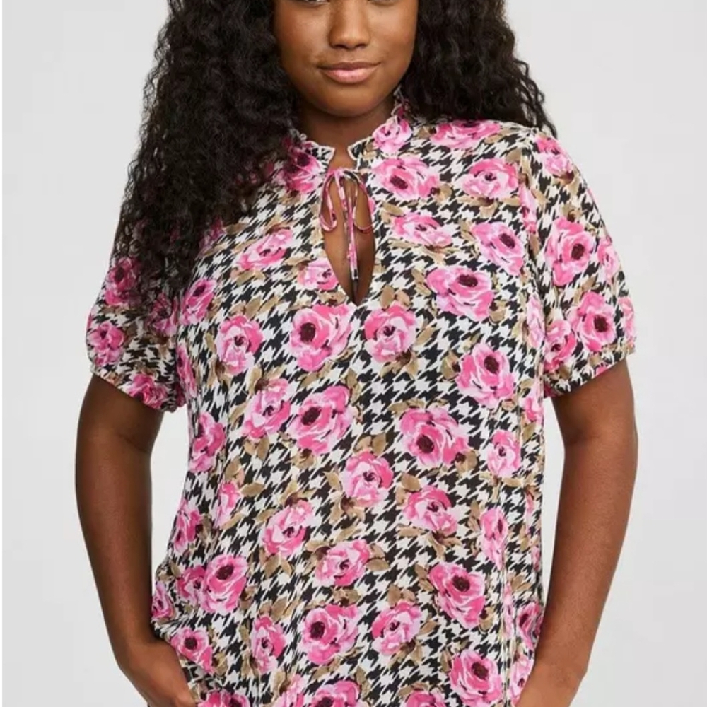 Chiffon Puff Short Sleeve Blouse